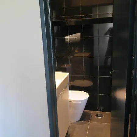 Chiado Bairro Alto, Bright And Newly Renovated 3 Bedroom Apartment, Historical Center Apartment
