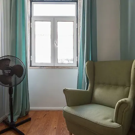 Chiado Bairro Alto, Bright And Newly Renovated 3 Bedroom Apartment, Historical Center Apartment *
