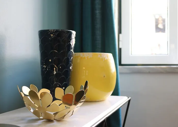 Lägenhet Chiado Bairro Alto, Bright And Newly Renovated 3 Bedroom Apartment, Historical Center