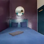 아파트 Chiado Bairro Alto, Bright And Newly Renovated 3 Bedroom Apartment, Historical Center