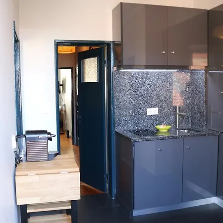 Chiado Bairro Alto, Bright And Newly Renovated 3 Bedroom Apartment, Historical Center 아파트 *